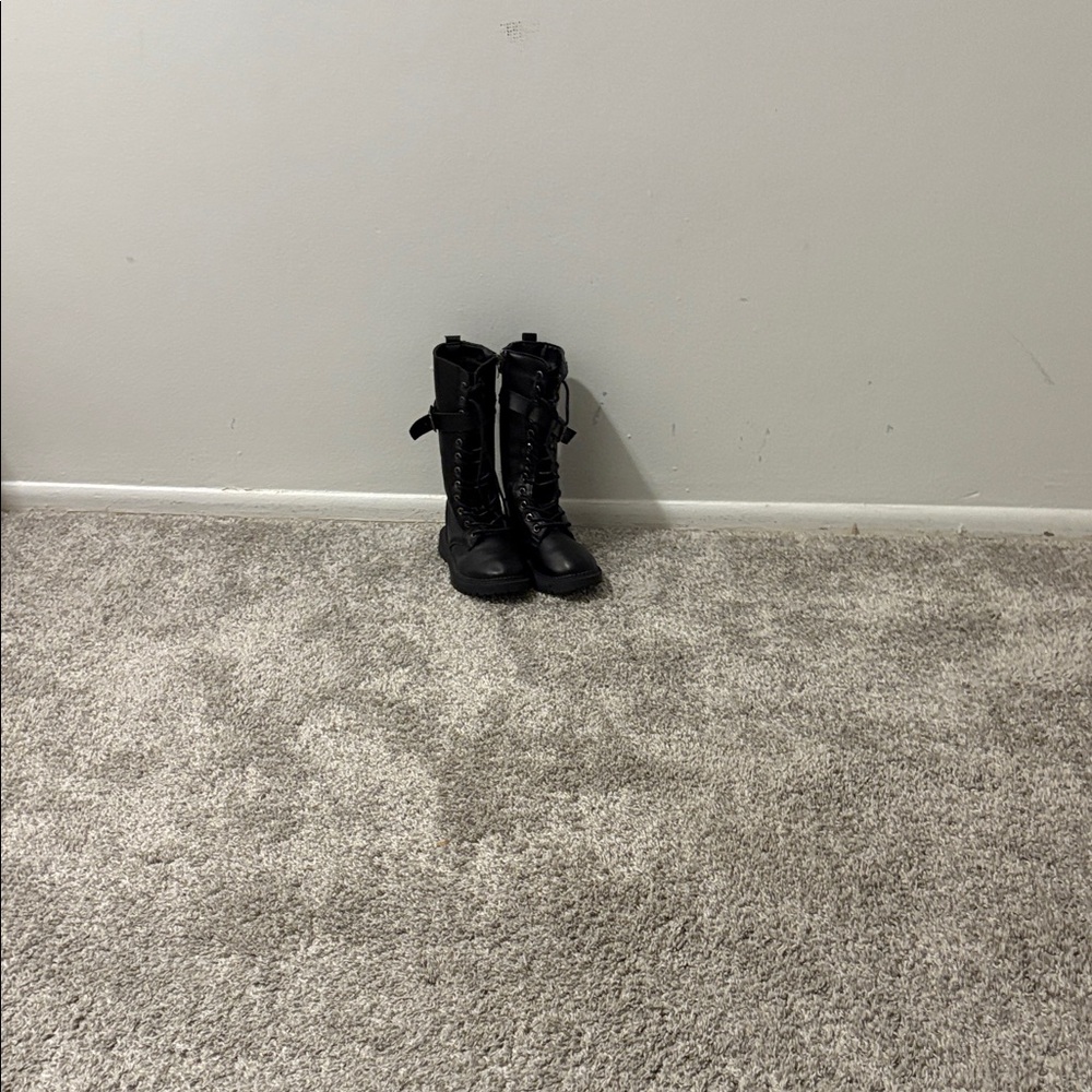 Source Unknown Black Kids Lace-Up Combat Boots